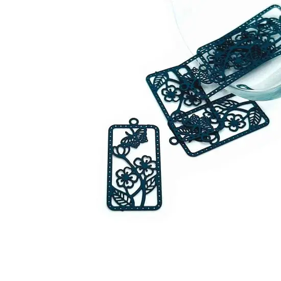 Dark Green Flower and Butterfly Charms {1}