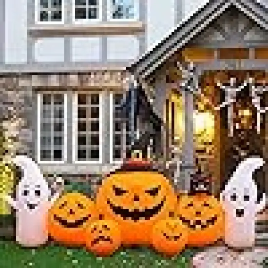 Pumpkin Lanterns with White Ghosts and Black Cat {3}