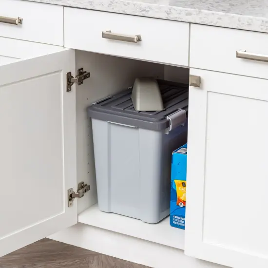 IRIS USA 40lbs/32qt Dog Food Storage Container with 2 Cup Scoop, Gasket Seal Lid, Gray/Dark Gray {5}