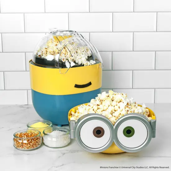 Uncanny Brands Minions Deluxe Popcorn Maker {5}