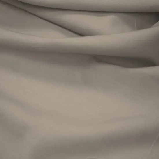 1 Yard Broadcloth Solid Grey Fabric 58/60" Wide Lightweight Woven Apparel & Home Decor Fabric {1}