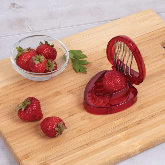 HIC Stainless Steel Blade Strawberry Slicer - Quickly Cut Uniform Slices {4}