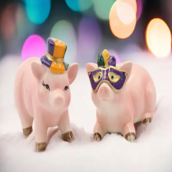 Ceramic Mardi Gras Pigs Salt And Pepper Shakers, Home D&eacute;cor, Gift for Her, Gift for Mom, Kitchen D&eacute;cor, Farmhouse D&eacute;cor {1}