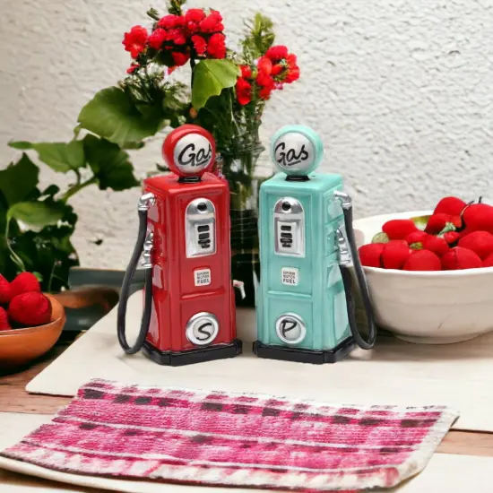 Ceramic Red and Green Gas Pump Salt and Pepper Shakers, Home D&eacute;cor, Gift for Him, Gift for Dad, Kitchen D&eacute;cor, Dining Table D&eacute;cor {1}