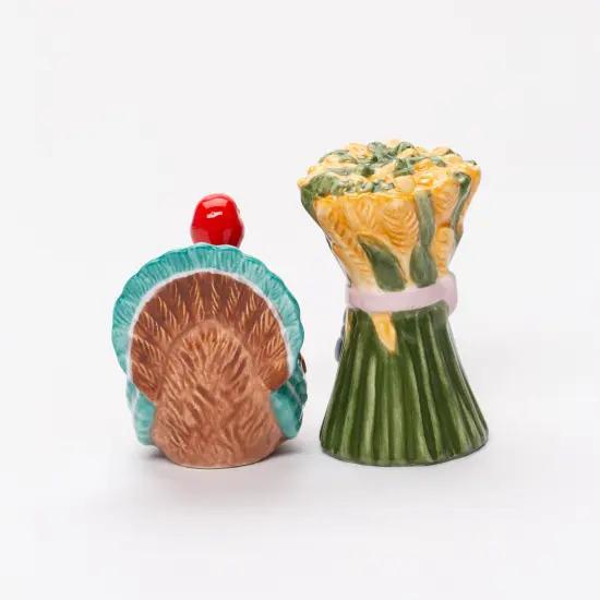 Ceramic Thanksgiving Teddy Bear and Turkey Salt and Pepper Shakers, Gift for Her, Gift for Mom, Farmhouse Kitchen D&eacute;cor, Fall D&eacute;cor {3}