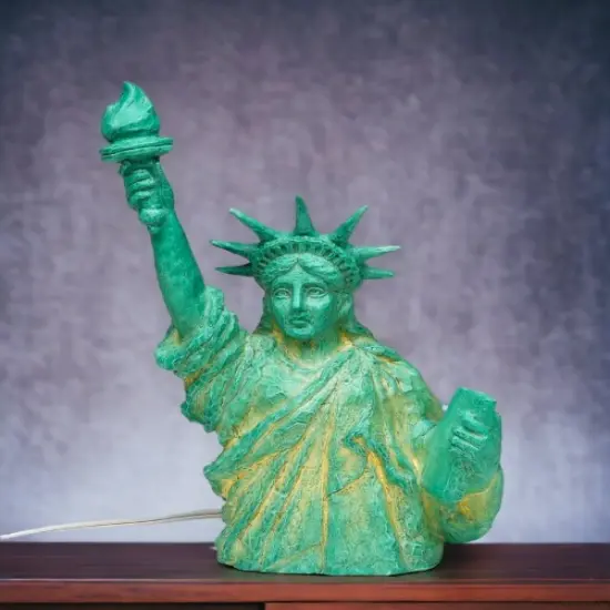 Ceramic Statue of Liberty Nightlight, Democracy and Freedom, Patriot Gift, Home Decor, Bedroom Decor {2}