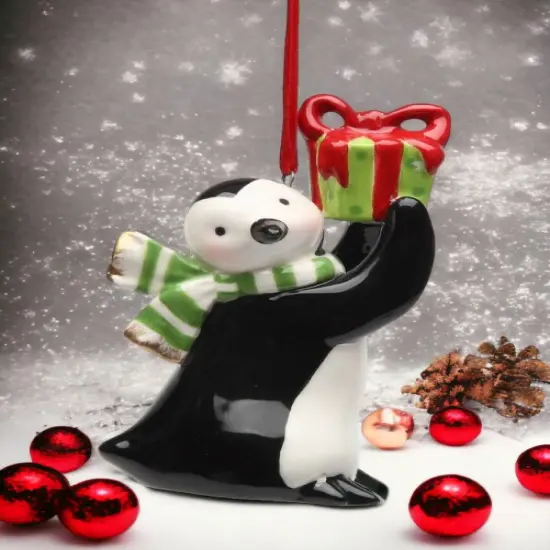 Ceramic Penguin Ornament With Gift, Home D&eacute;cor, Gift for Her, Gift for Mom, Kitchen D&eacute;cor, Christmas D&eacute;cor {1}