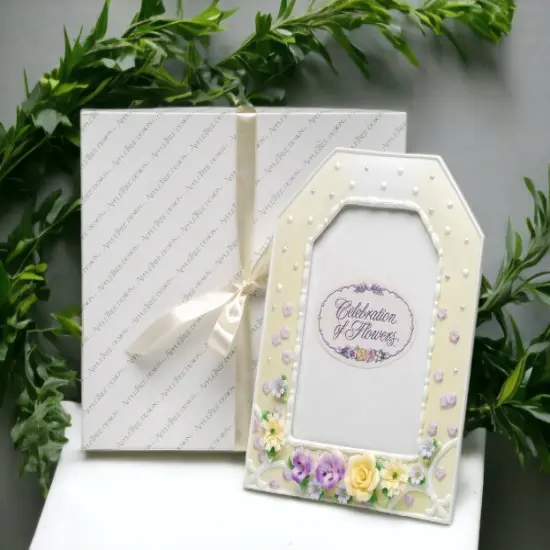 Ceramic Pansy Flower Photo Frame, Home Décor, Gift for Her, Gift for Mom, Nature Lover Gift, Wedding Gift {2}