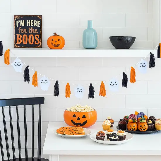 Handmade Halloween Garland with Tassels and Ghost {3}