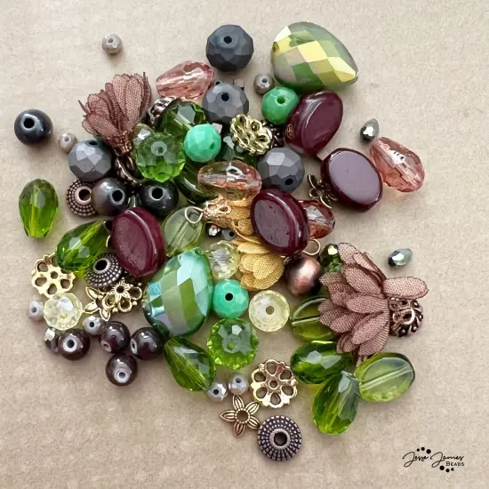 Jesse James Beads Mini Bead Mix in Avocado on E'rything {3}