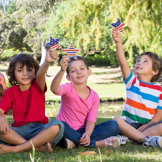 24 Pack 4th of July Craft for Kids {2}