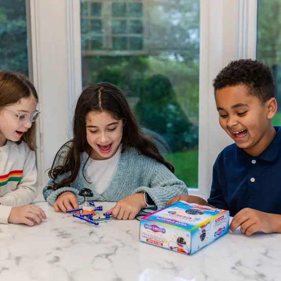 Snap Circuits: Nite Lite - Build Own Night Light Kit, 5 Light Projection Shows, Electronics Exploration, STEM Educational Toy, SCNITELITE, Kids Age 5+ {7}