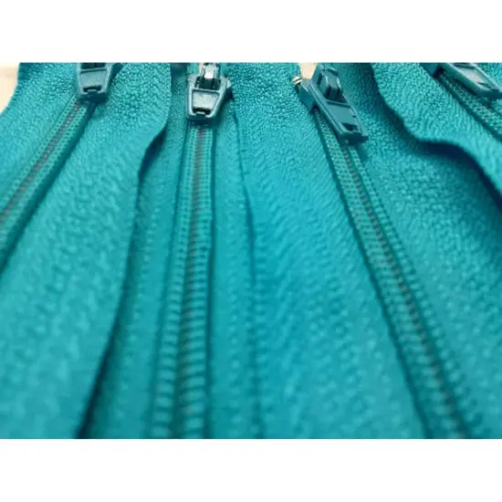 Teal Generic Nylon Zippers #3 Coil Closed Bottom {3}
