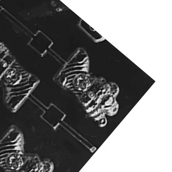 Stuffed Stocking Pop Chocolate Mold for Festive Holiday Treats {3}