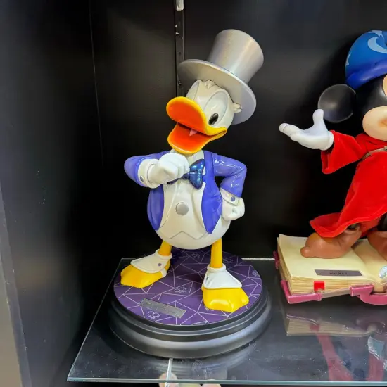 Disney 100 Years of Wonder Tuxedo Donald Duck Master Craft Table Top Statue {3}