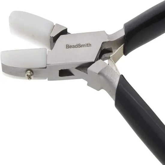 The Beadsmith Double Flat Nose Nylon Jaw Pliers &ndash; 5-Inches (127mm), Black Vinyl Comfort Grip Handle with Double Leaf Springs &ndash; Protects Wire When Bending and Looping {6}