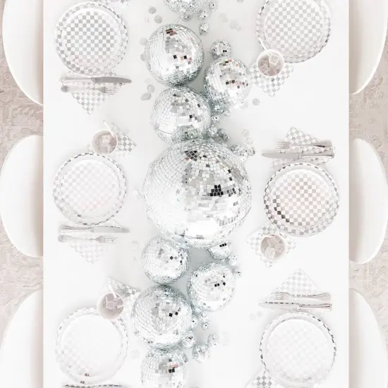 SILVER CHECKER NAPKINS {5}