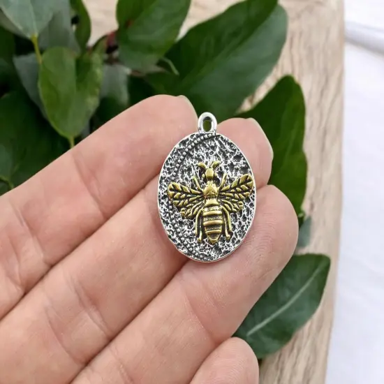 *10* 25x21mm Antique Silver/Gold 2 Tone Hammered Bee Charms {2}