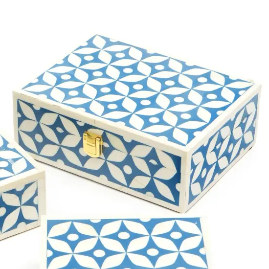 Gaynor Box &ndash; Handcrafted Bone & Resin Decorative Box {4}