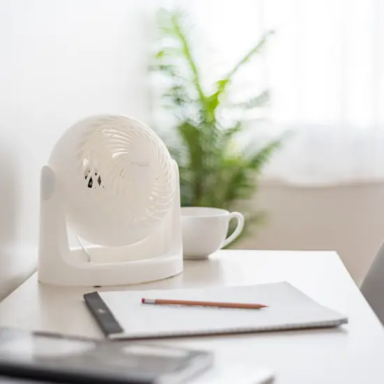 IRIS WOOZOO Circulator Fan, 5.5" Blade, White {2}