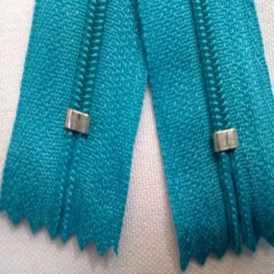 Teal Generic Nylon Zippers #3 Coil Closed Bottom {4}