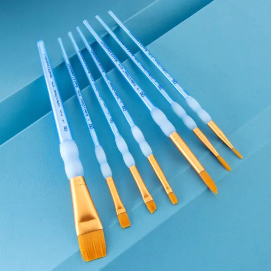 RCC 402 | Crafter's Choice&trade; 7pc Golden Taklon Variety Brush Set {2}