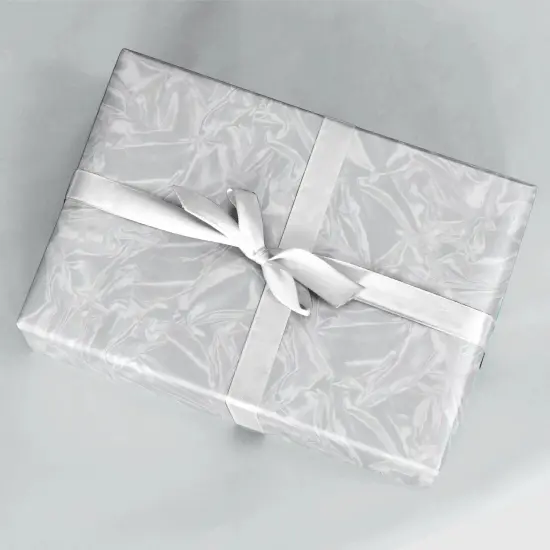 White Pearlescent Crinkled Foil Gift {1}