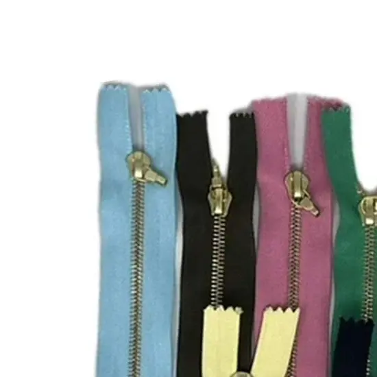 Zipper &ndash; 4MM European Open Bottom 18" to 20" {3}