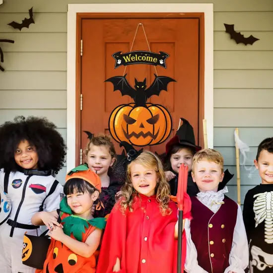 Wooden Black Bats Pumpkin Halloween Wreaths {6}