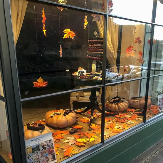 150 Pcs Artificial Fall Maple Leaves {3}