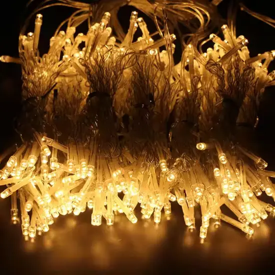 600 LED 24 Strand Twinkling Curtain Light Plug in White {6}