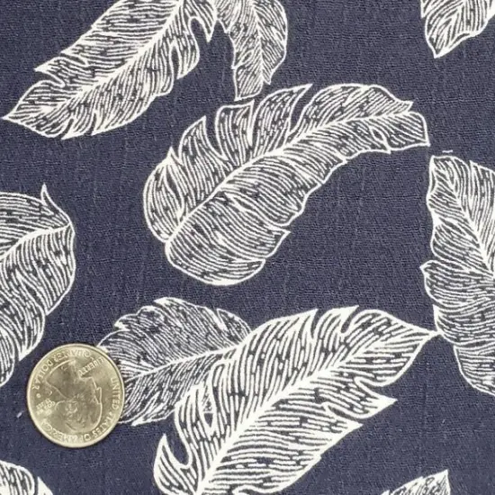 1 Yard Navy Ivory Rayon Crinkle Apparel Fabric 50/52 inches Width {1}