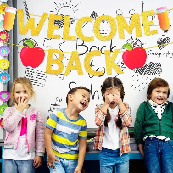 Glitter Welcome Back to School Banner for Classroom {5}