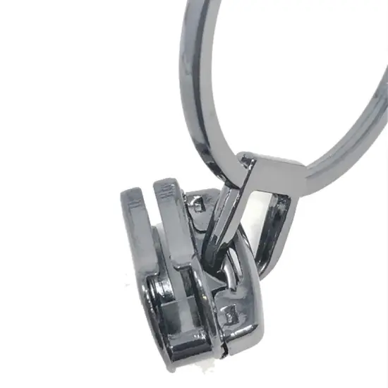 Zipper Pull &ndash; Glossy Round Metal O Ring 8MM in Black {2}