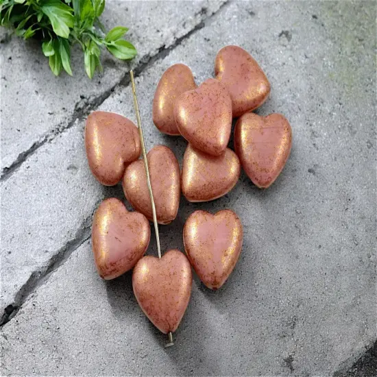 *10* 14mm Gold Lustered Mauve Pink Heart Beads {2}