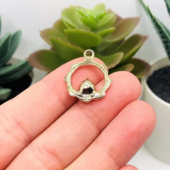 Gold Toned Round Pendant with Rhinestone Charms, 17x21mm {4}