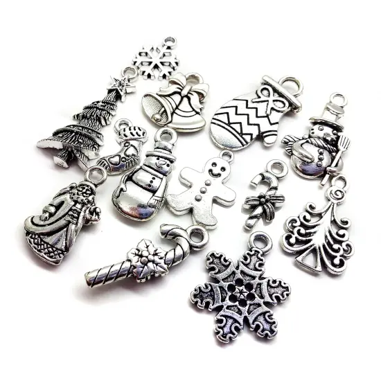 Christmas Charm Mix, 13 pieces Holiday Theme Charms, Adorabilities {4}