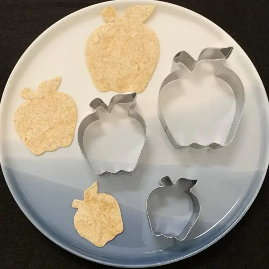 Apple Cookie Cutter Set-Size 3.5" 2.7" 1.9"-3 Pieces-Cookie Cutters {5}
