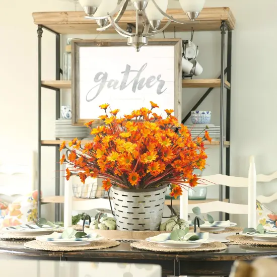 10 Bundles Artificial Flowers {5}