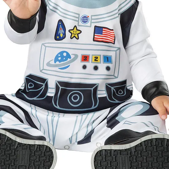 Astronaut Costume {3}