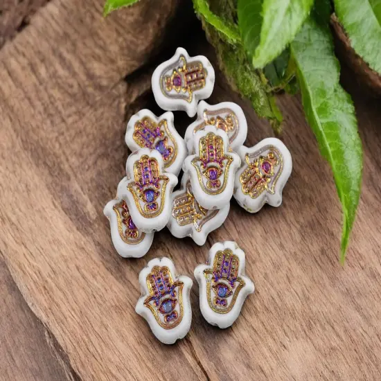 *10* 15x10mm White Sliperit Hamsa Hand Beads {2}
