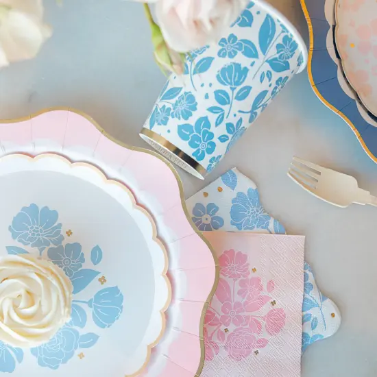 BLUE BELLE ELEGANT FLORAL DINNER NAPKINS {2}
