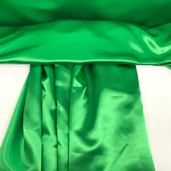 1 Yard Kelly Green Medium Sheen Satin Fabric 100% Polyester Lightweight 58&Prime;-60&Prime; Wide {3}