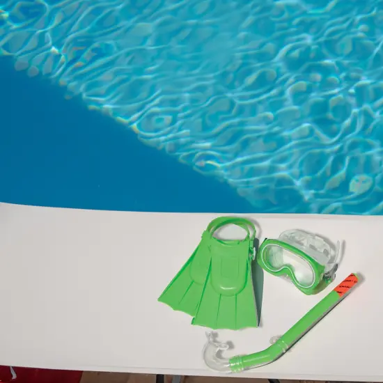 Swim Central Set of 3 Green Recreational Mask, Snorkel and Fins For Children - 12.75" {5}