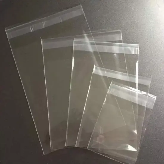 Clear Self-Sealing Poly Bags 5 1/4'' x 7 1/8'' 1.2 Mil {3}