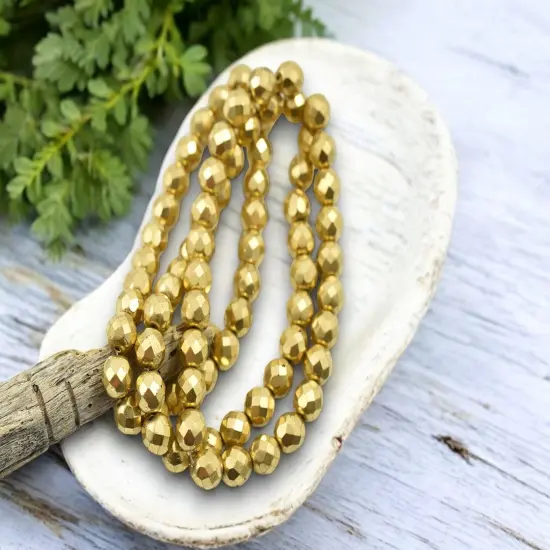 *25* 8mm Gold Fire Polished Round Beads {4}