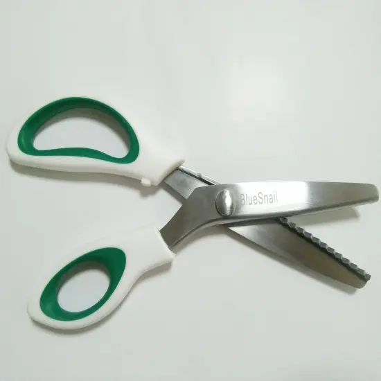 Stainless Steel Pinking Shears Comfort Grip Handled Professional Fabric Crafts Dressmaking Zig Zag Cut Scissors Sewing Scissors(9.5", Serrated, Green) {2}