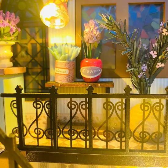 Miniature Wizardi Roombox Kit - Flower Lover Dollhouse Kit {2}