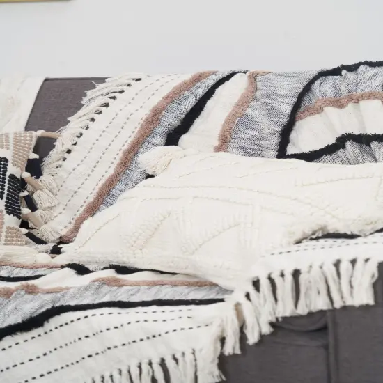 Eustis Pillow, 14" x 22" {5}