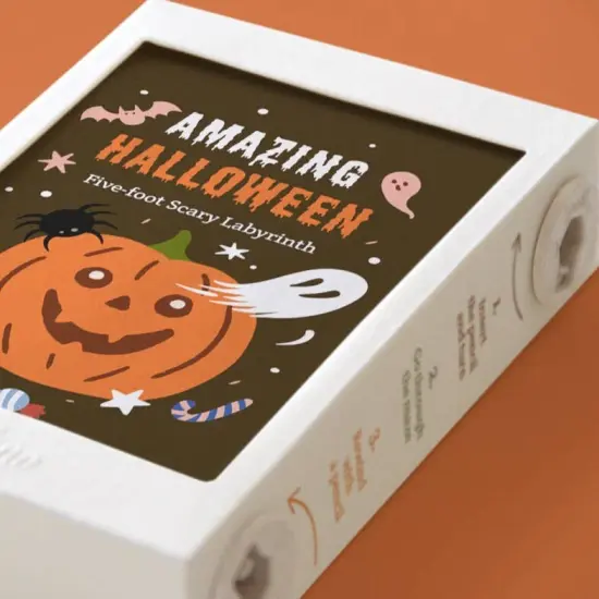 HALLOWEEN SURPRISE MAZE {3}